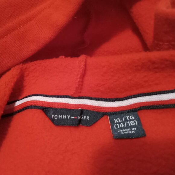 Tommy Hilfiger brand new red hoodie 16yo - Picture 2 of 4